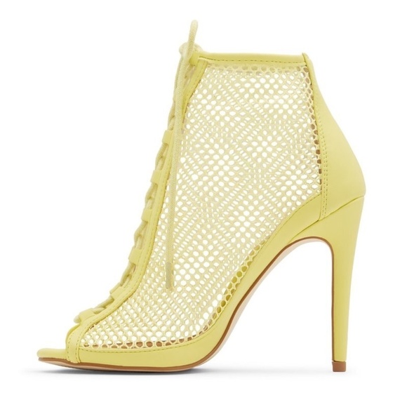 LAST ONE AVAILABLE IN EACH SIZE New Women's Open Toe Lace Up High Heeled Bootie - Picture 1 of 12